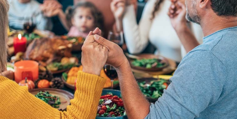 Leading Thanksgiving Devotions with Your Family